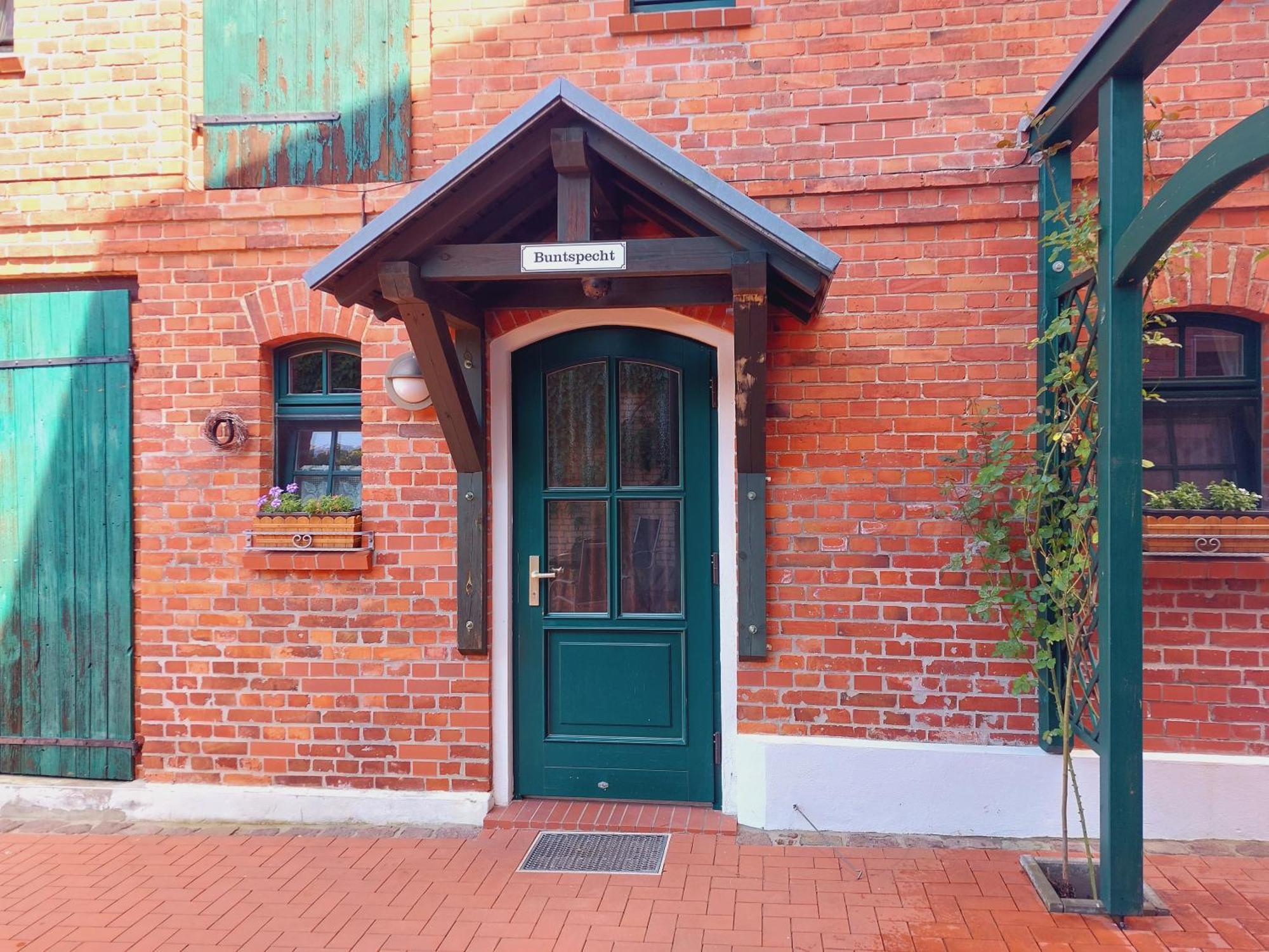 Spreewald Unterkuenfte "Alte Zigarrenfabrik" Familie Haefner Appartement Lübben Buitenkant foto